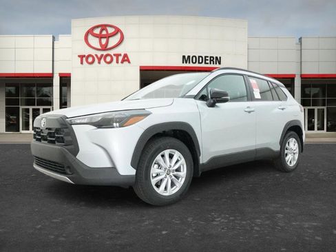 New 2026 Toyota Corolla Cross LE image 17