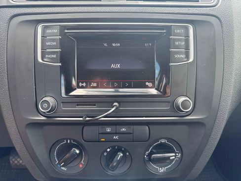 Used 2016 Volkswagen Jetta S FWD image 16