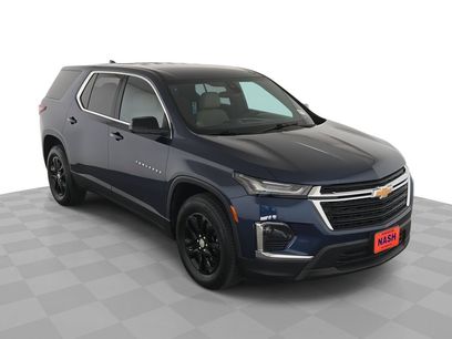Used 2023 Chevrolet Traverse LS