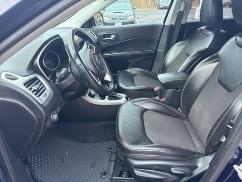 Used 2020 Jeep Compass Latitude w/ Cold Weather Group image 11