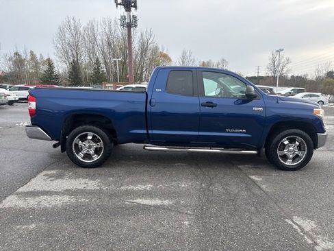 Used 2014 Toyota Tundra SR5 image 7