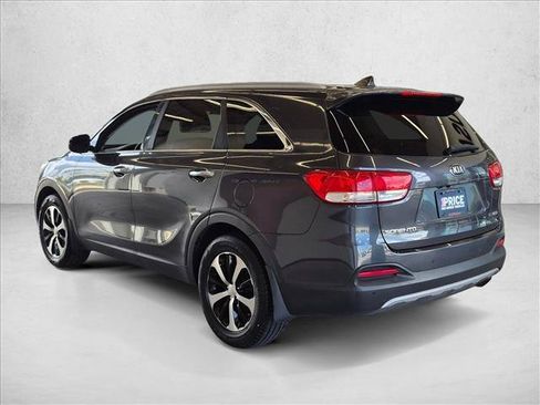 Used 2018 Kia Sorento EX FWD image 8