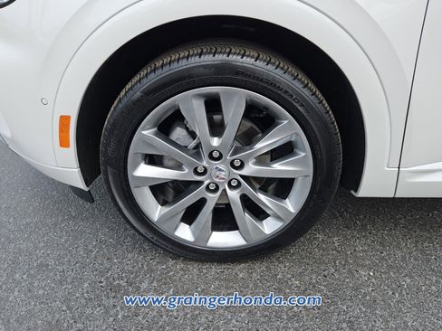 Used 2023 Buick Envision Avenir FWD image 9