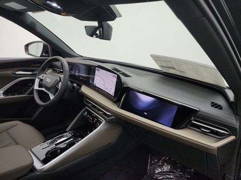 New 2026 Audi Q5 Premium Plus AWD/4WD image 13