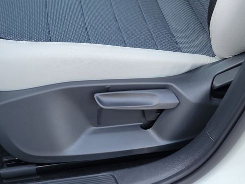 New 2026 Volkswagen Taos S FWD image 8