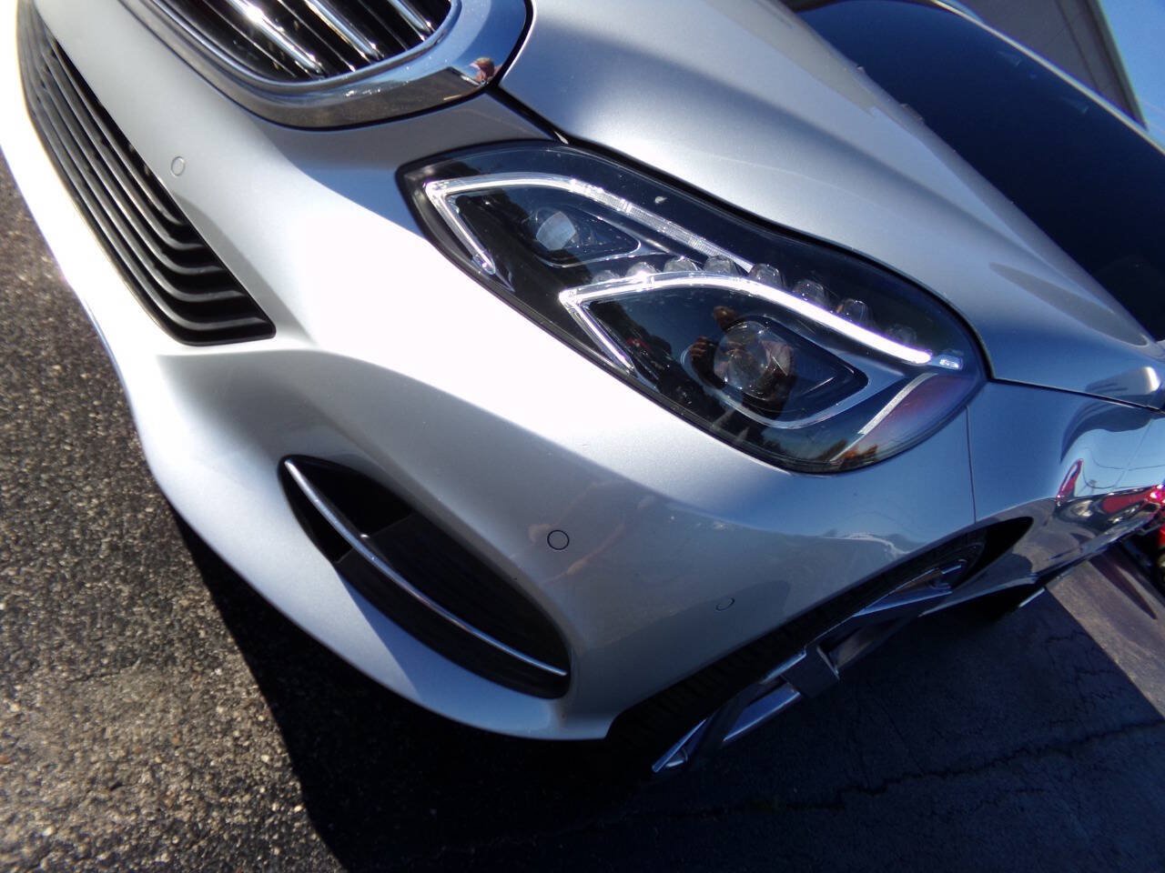 Used 2016 Mercedes-Benz E 350 4MATIC Wagon image 38