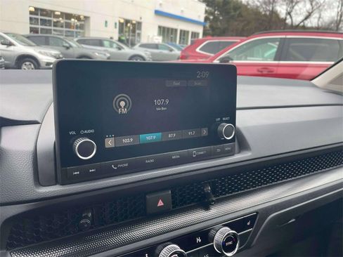 Certified 2025 Honda CR-V EX image 27