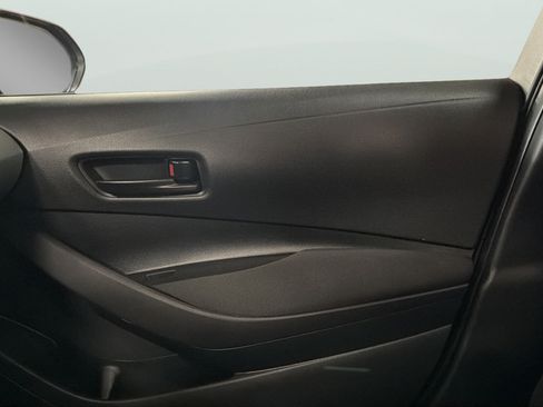 Used 2024 Toyota Corolla LE FWD image 13