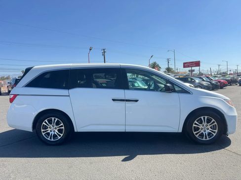 Used 2012 Honda Odyssey LX image 11