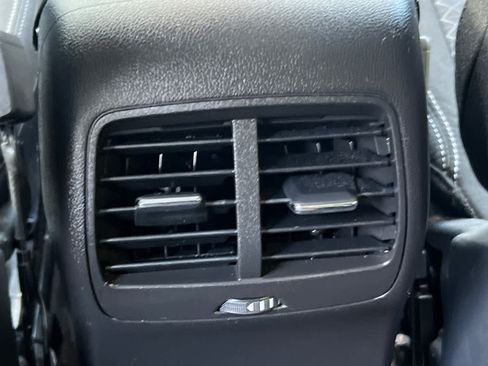 Used 2025 Ford Escape Active image 14