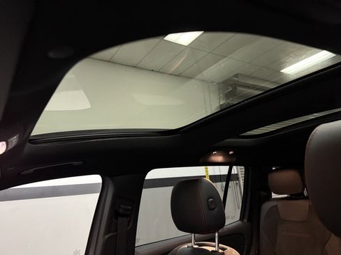 Certified 2023 Mercedes-Benz EQB 300 4MATIC image 27