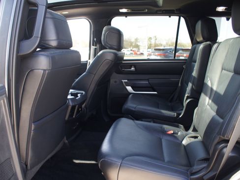 Used 2024 Toyota Sequoia Platinum image 15