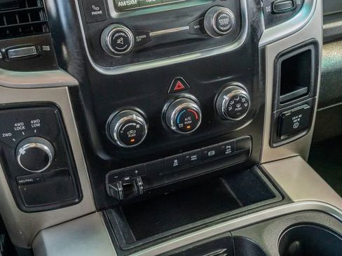 Used 2017 RAM 3500 Tradesman w/ Chrome Appearance Group AWD/4WD image 29