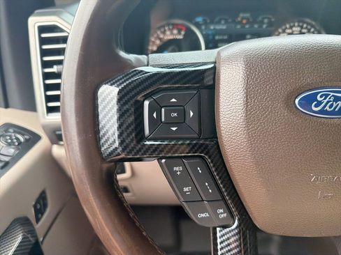 Used 2020 Ford F150 Limited w/ Trailer Tow Package image 10