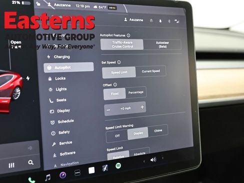 Used 2018 Tesla Model 3 Long Range image 17