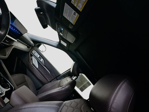 Used 2025 Ford Explorer Platinum w/ LUX Leather Package AWD/4WD image 27