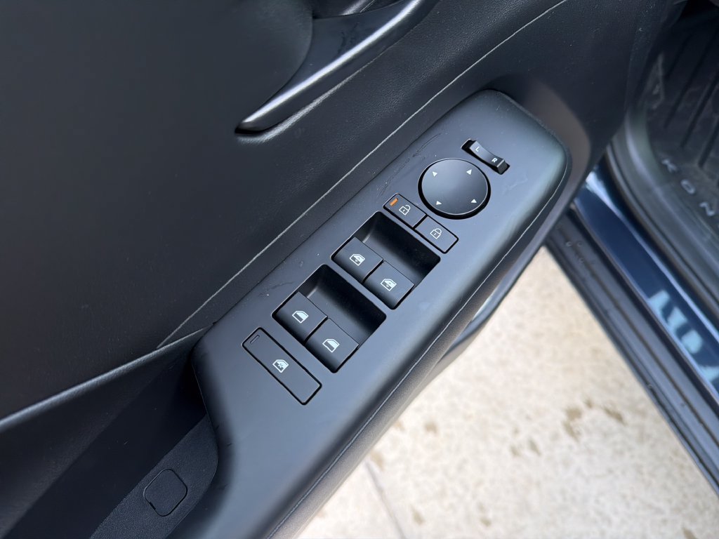 New 2027 Hyundai Kona SEL Sport FWD image 16