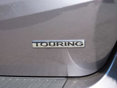 New 2026 Honda Odyssey Touring image 8