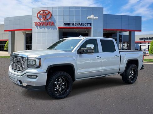 Used 2018 GMC Sierra 1500 Denali AWD/4WD image 3