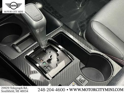 Used 2018 Toyota 4Runner TRD Off-Road Premium w/ TRD Performance Package image 34