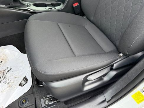 Used 2023 Toyota Corolla LE image 17