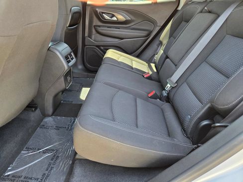 Used 2022 GMC Terrain SLE w/ Driver Convenience Package AWD/4WD image 10
