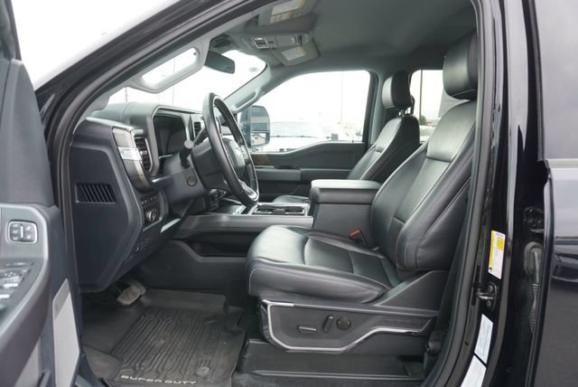 Used 2024 Ford F250 Lariat w/ Sport Appearance Package AWD/4WD image 20
