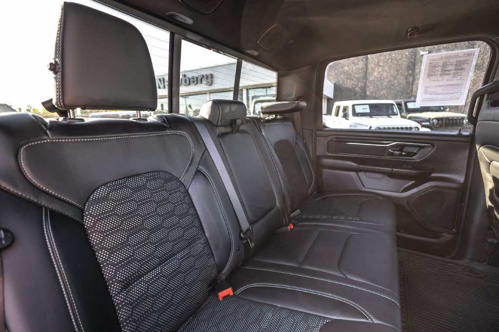 Used 2024 RAM 1500 Big Horn AWD/4WD image 31