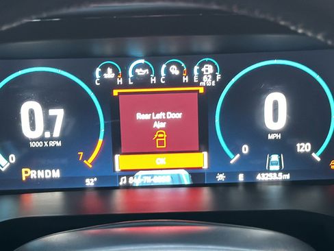 Used 2023 Ford F150 Lariat image 29