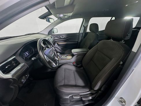 Used 2019 GMC Acadia SLE image 13