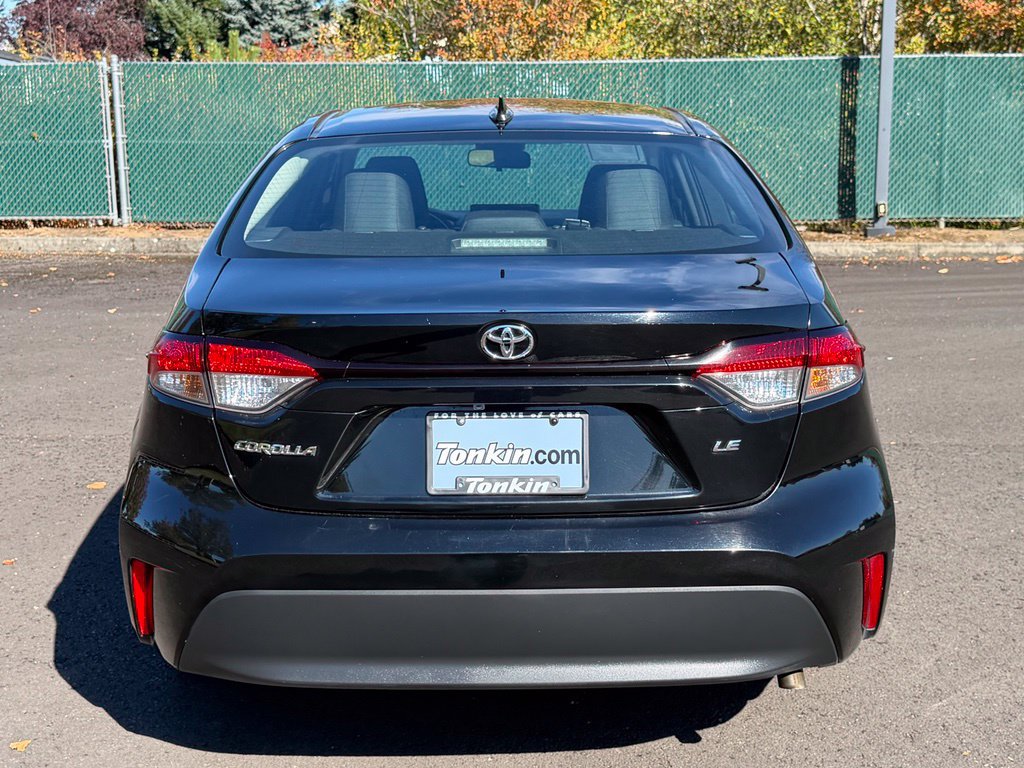 Used 2024 Toyota Corolla LE FWD image 7