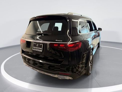 Used 2024 Mercedes-Benz GLS 450 4MATIC image 4