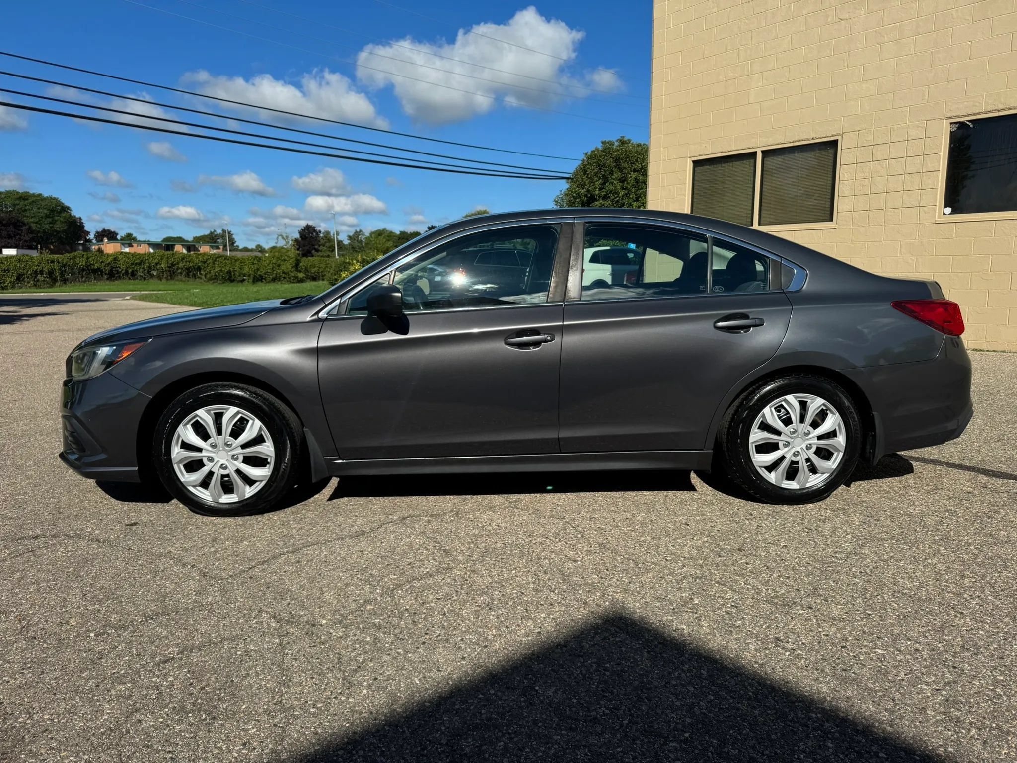Used 2018 Subaru Legacy 2.5i AWD/4WD image 5