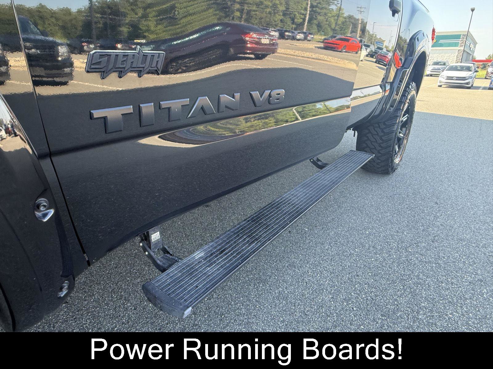 Used 2019 Nissan Titan SV w/ SV Convenience Package AWD/4WD image 28