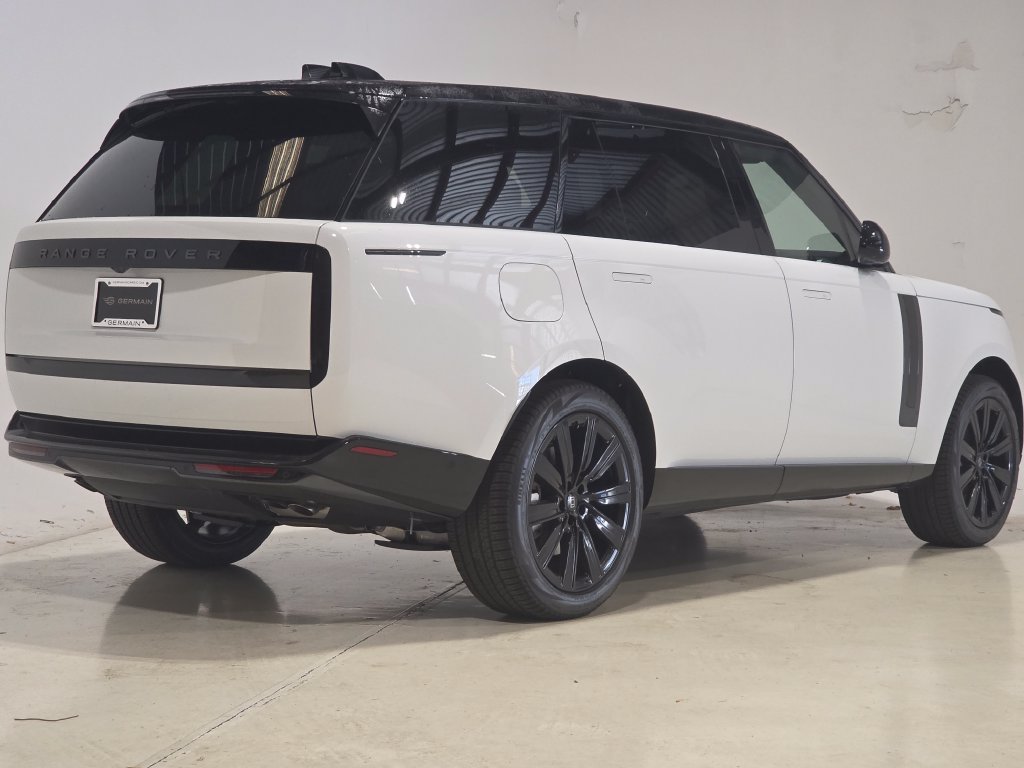 New 2027 Land Rover Range Rover Long Wheelbase SE AWD/4WD image 5