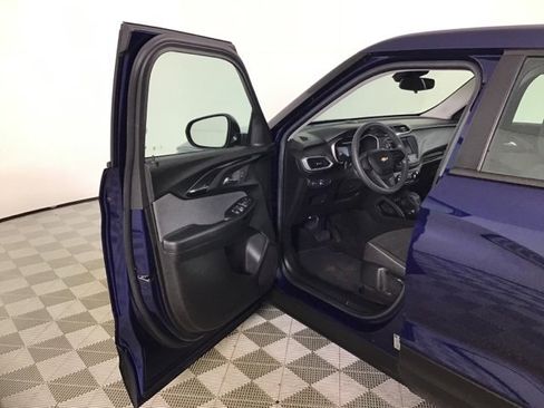 Used 2022 Chevrolet TrailBlazer LS image 10
