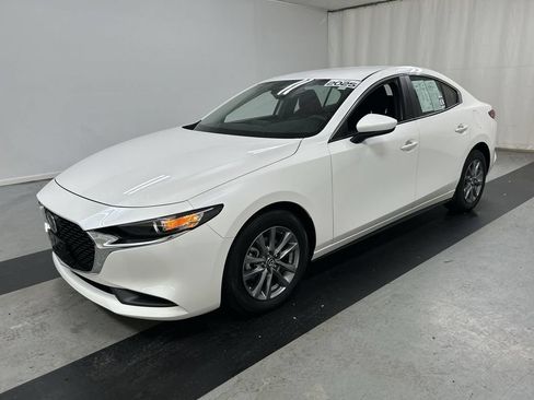 Certified 2025 MAZDA MAZDA3 s FWD image 5