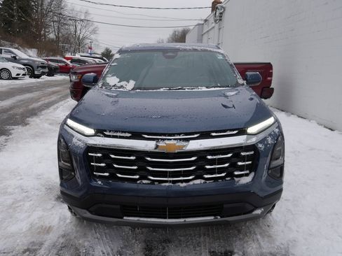 New 2026 Chevrolet Equinox LT image 3