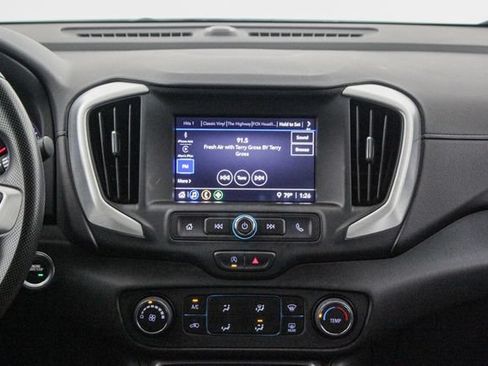 Used 2023 GMC Terrain SLE w/ Elevation Edition FWD image 25