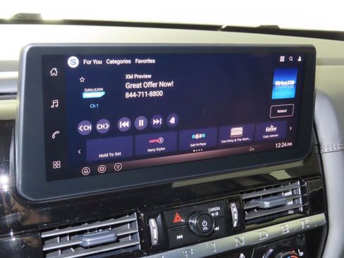 New 2026 Nissan Pathfinder Platinum image 27