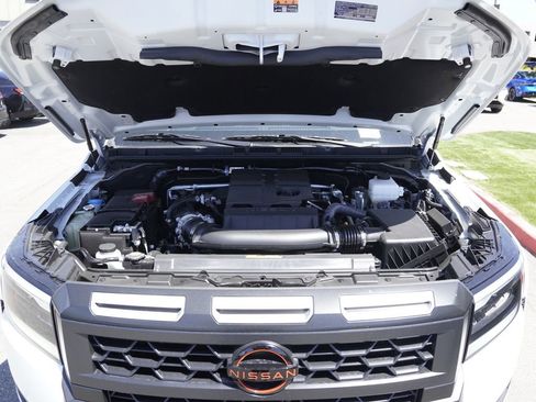 New 2026 Nissan Frontier Pro-X w/ Tow Package RWD image 24