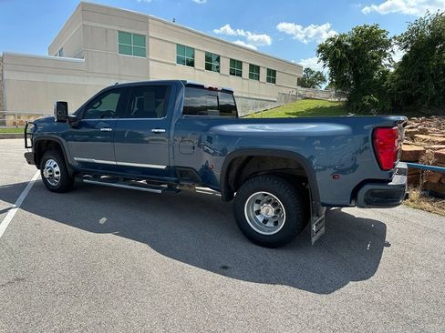 Used 2025 Chevrolet Silverado 3500 High Country AWD/4WD image 10