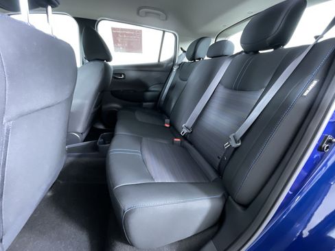 Certified 2025 Nissan Leaf S FWD image 21