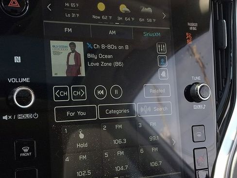 Certified 2025 Subaru Outback Premium image 18