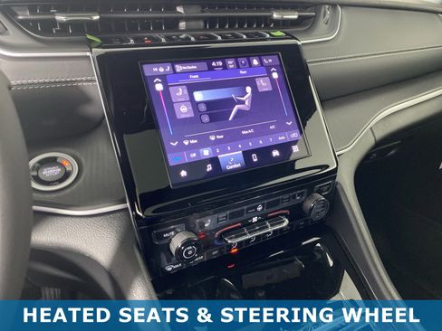 New 2025 Jeep Grand Cherokee L Altitude image 5