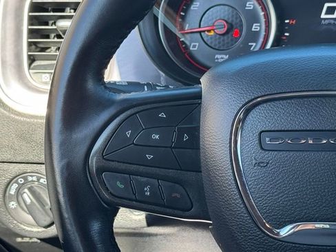 Used 2022 Dodge Charger SXT image 16