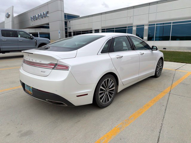 Used 2019 Lincoln MKZ Reserve FWD image 3