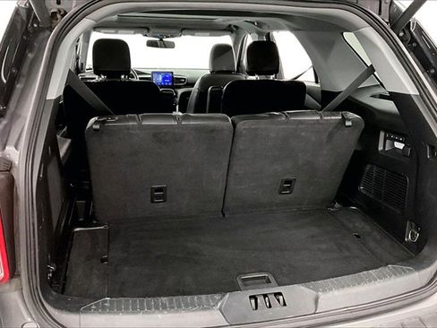 Used 2023 Ford Explorer Limited w/ Equipment Group 301A image 39