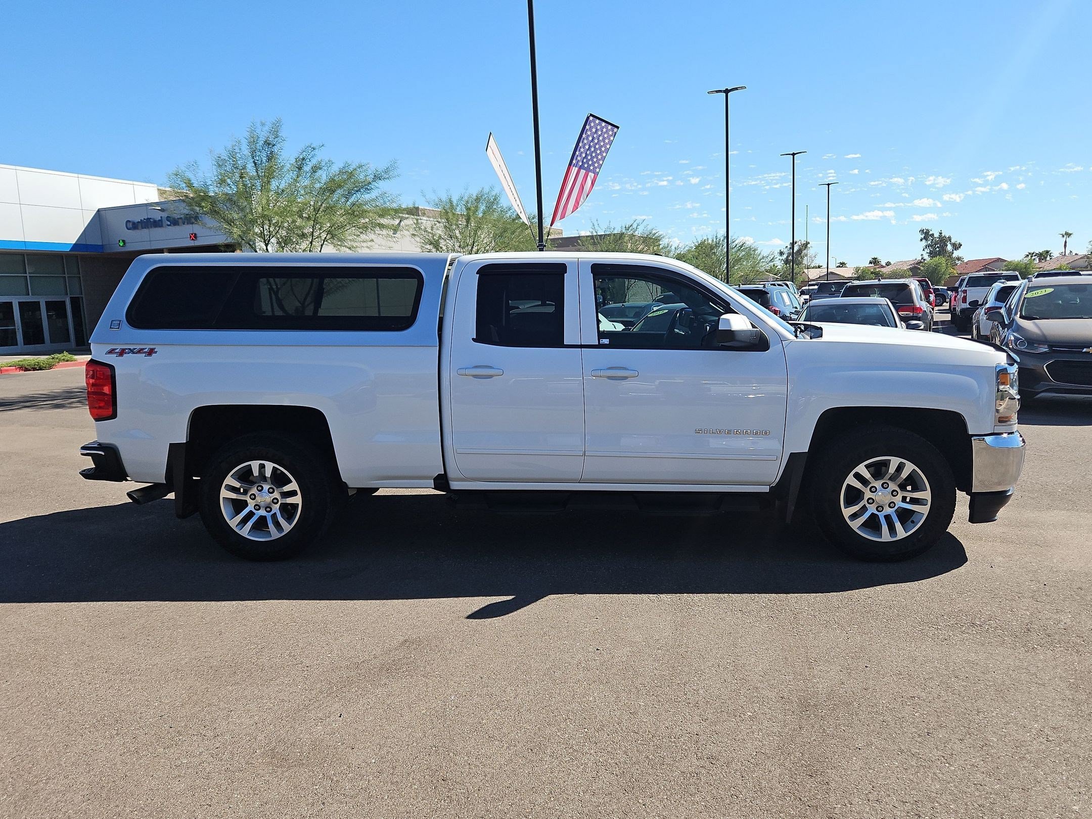 Used 2017 Chevrolet Silverado 1500 LT w/ All Star Edition AWD/4WD image 6