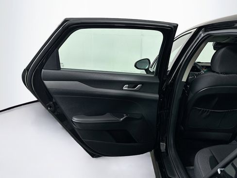 Used 2025 Kia K5 LXS image 25